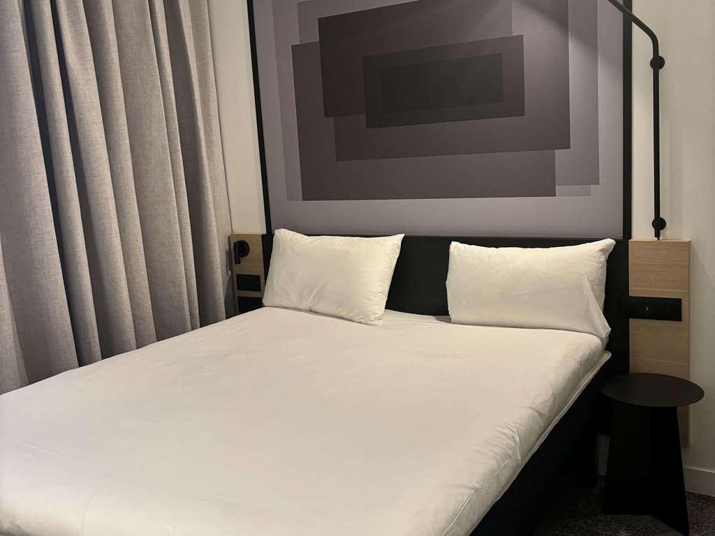 Ibis Rouen Centre Rive Droite Pasteur Hotel Kamer foto